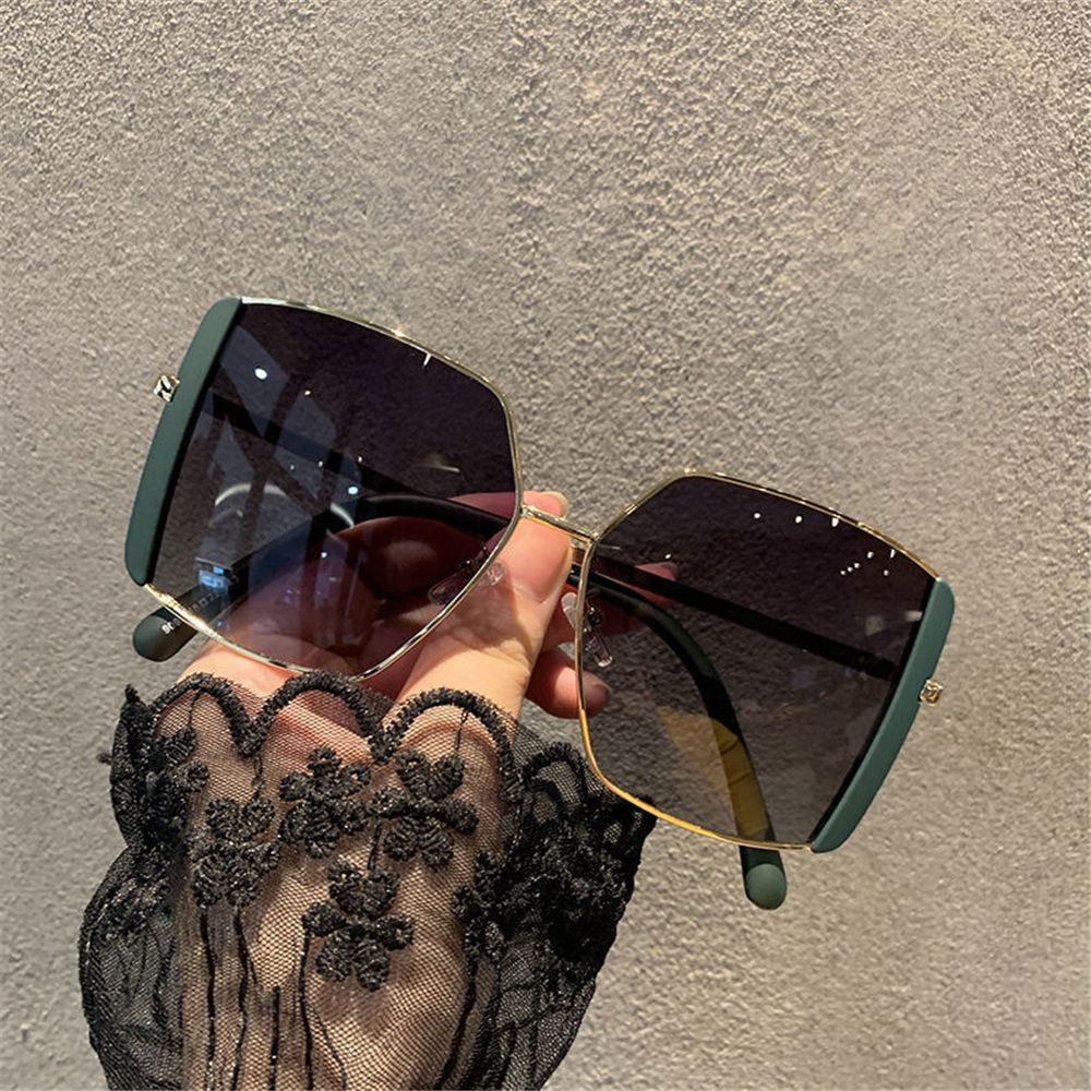 SquintProof Fashion Women's Vintage UV400 Sunglasses | 10 Colors | Summer Eyewear