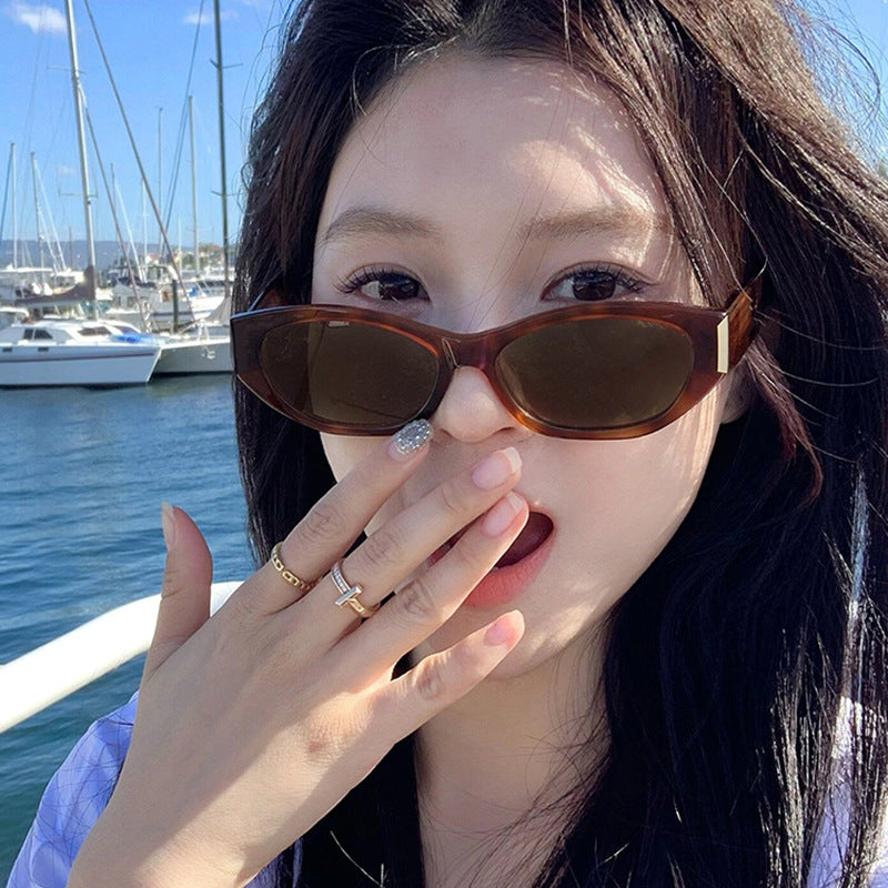 Cat's Eye Irregular Sunglasses – Retro Slim High-End Women's Style